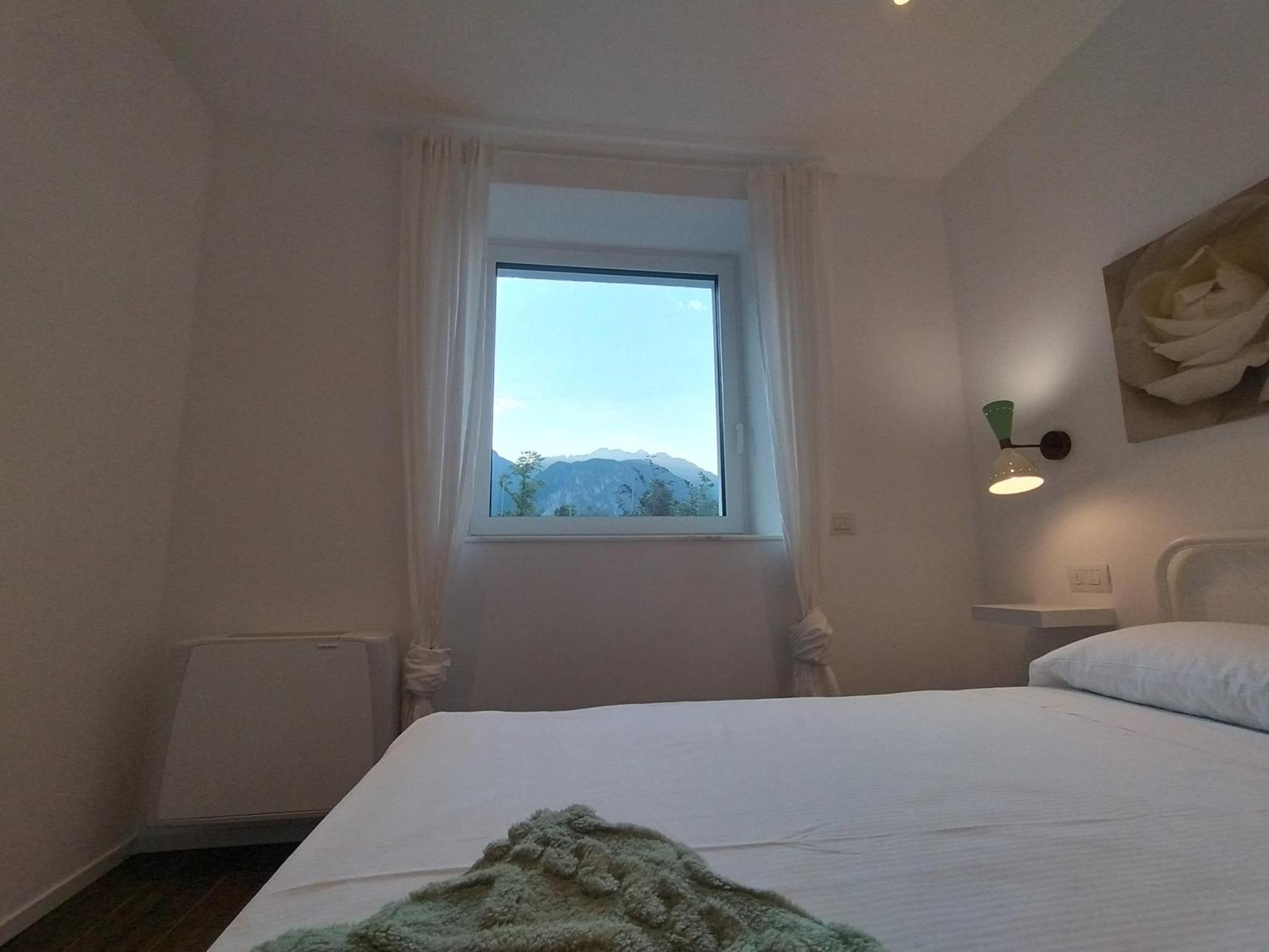 Active Wind Apartman Riva del Garda Kültér fotó
