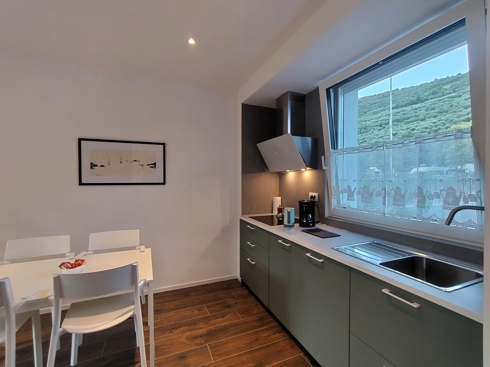 Active Wind Apartman Riva del Garda Kültér fotó